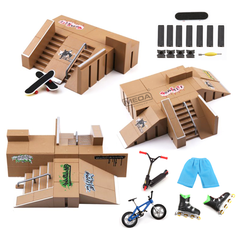 Tech Deck Accessories - ชุดลานสเก็ตบนดาดฟ้าสำหรับฝึกเล่นสเกตบอร์ดแบบทำมือพร้อมของเล่นแต่งบ้านจักรยาน